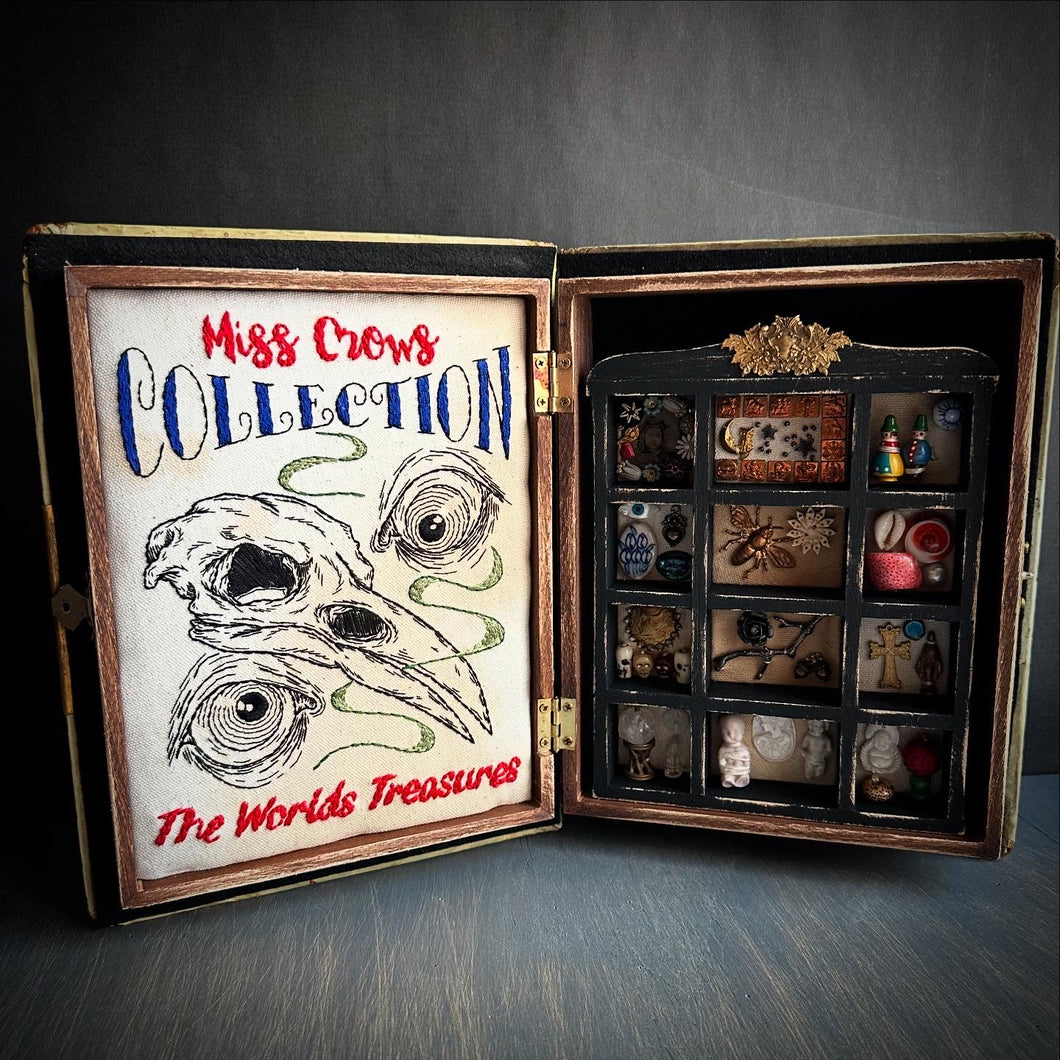 The Worlds Treasures-  Mini Hidden Curio Box