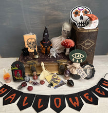 Load image into Gallery viewer, Witch- Halloween Countdown Box