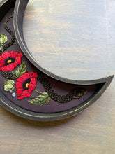 Load image into Gallery viewer, Crescent Poppy