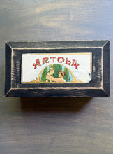 Load image into Gallery viewer, Box for Secrets