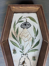 Load image into Gallery viewer, The Gardner's Hand
