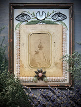 Load image into Gallery viewer, Ghost