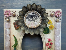 Load image into Gallery viewer, Jenny La Rue Frame