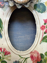 Load image into Gallery viewer, Jenny La Rue Frame