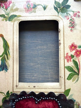 Load image into Gallery viewer, Maripina Frame