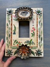 Load image into Gallery viewer, Cora Frame
