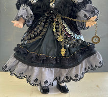Load image into Gallery viewer, Miss Crow