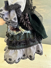 Load image into Gallery viewer, Miss Crow
