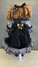 Load image into Gallery viewer, Miss Crow