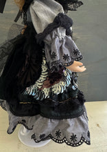 Load image into Gallery viewer, Miss Crow