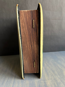 The Worlds Treasures-  Mini Hidden Curio Box