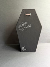 Load image into Gallery viewer, Old Nicks Ball Throw Game