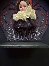 Load image into Gallery viewer, Spidora