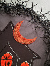 Load image into Gallery viewer, Haunted House Wreath
