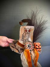 Load image into Gallery viewer, The Owl Hat