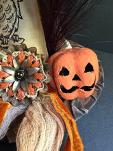 Load image into Gallery viewer, The Owl Hat