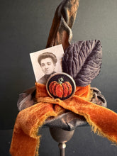 Load image into Gallery viewer, Mini WItch Hats