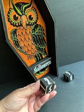 Load image into Gallery viewer, Midnight Owl Halloween Countdown