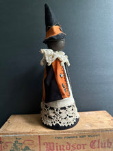 Load image into Gallery viewer, Clown Peg Doll