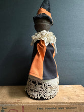 Load image into Gallery viewer, Clown Peg Doll
