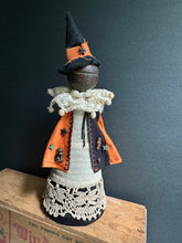 Load image into Gallery viewer, Clown Peg Doll