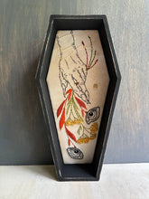 Load image into Gallery viewer, Cut Bouquet