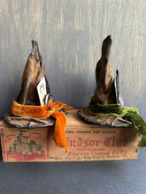 Load image into Gallery viewer, Mini WItch Hats