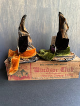 Load image into Gallery viewer, Mini WItch Hats
