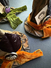 Load image into Gallery viewer, Mini WItch Hats