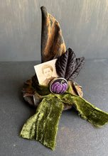 Load image into Gallery viewer, Mini WItch Hats