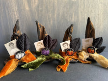 Load image into Gallery viewer, Mini WItch Hats