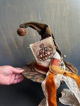 Load image into Gallery viewer, 11- The Pumpkin Hat