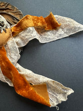Load image into Gallery viewer, 11- The Pumpkin Hat