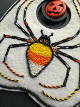 Load image into Gallery viewer, 24- Candy Creeps