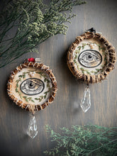 Load image into Gallery viewer, Emblem No. 9 Small Wreath