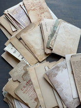 Load image into Gallery viewer, Lot Antique Trade Cards and Scraps