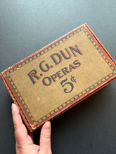 Load image into Gallery viewer, Lot Antique Trade Cards and Scraps