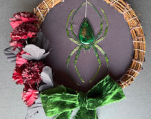 Load image into Gallery viewer, Festive Spider Wreath