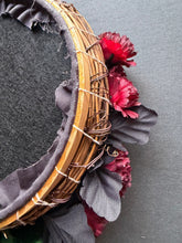 Load image into Gallery viewer, Festive Spider Wreath