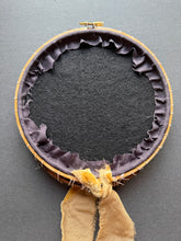 Load image into Gallery viewer, Frsoty Pink Spider Wreath
