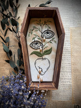 Load image into Gallery viewer, Emblem No. 1