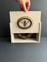 Load image into Gallery viewer, Valentini Altar Box