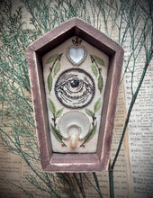 Load image into Gallery viewer, Small Emblem No. 3