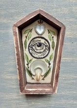 Load image into Gallery viewer, Small Emblem No. 3