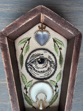Load image into Gallery viewer, Small Emblem No. 3
