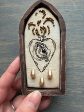 Load image into Gallery viewer, Small Emblem No. 5