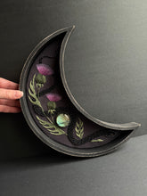 Load image into Gallery viewer, Crescent Thistle
