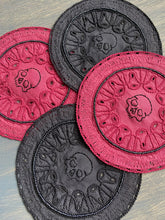 Load image into Gallery viewer, Skully Doily